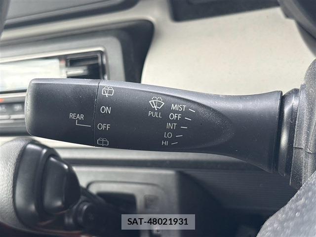Suzuki SPACIA 2021-07 8652533-6