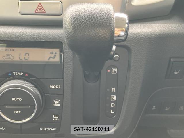Suzuki SPACIA 2015-01 8653754-17