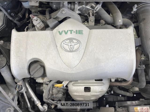Toyota SPADE 2018-02 8648350-17