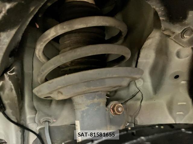 Toyota SPADE 2013-09 8648698-12