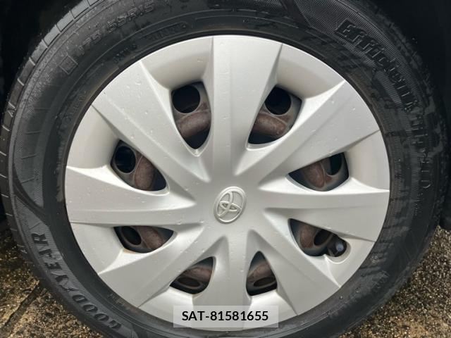 Toyota SPADE 2013-09 8648698-13