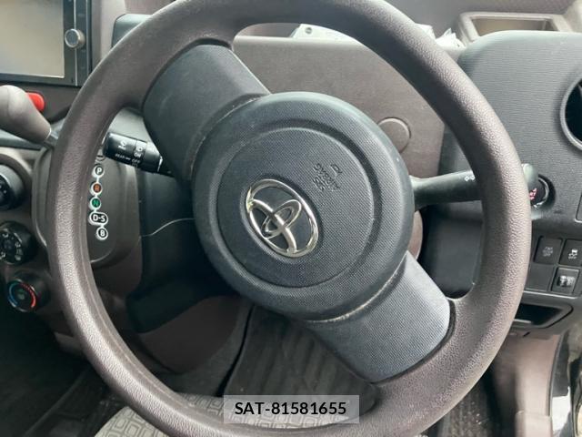 Toyota SPADE 2013-09 8648698-16