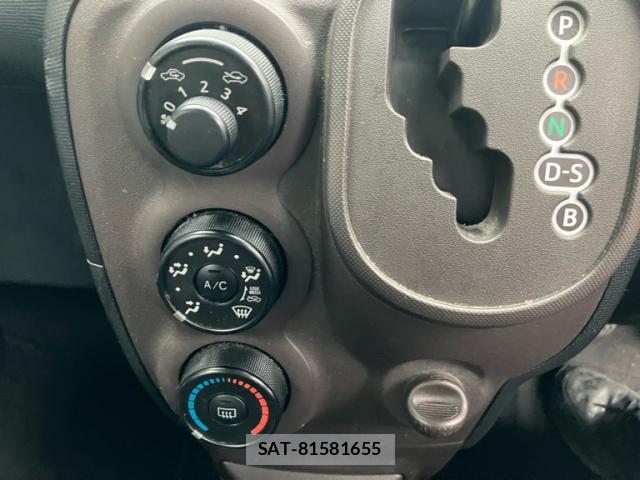 Toyota SPADE 2013-09 8648698-17