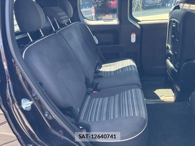Toyota SPADE 2016-03 8649749-13