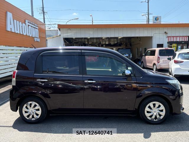 Toyota SPADE 2016-03 8649749-19