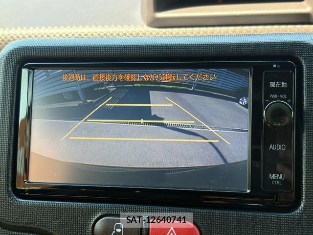 Toyota SPADE 2016-03 8649749-5
