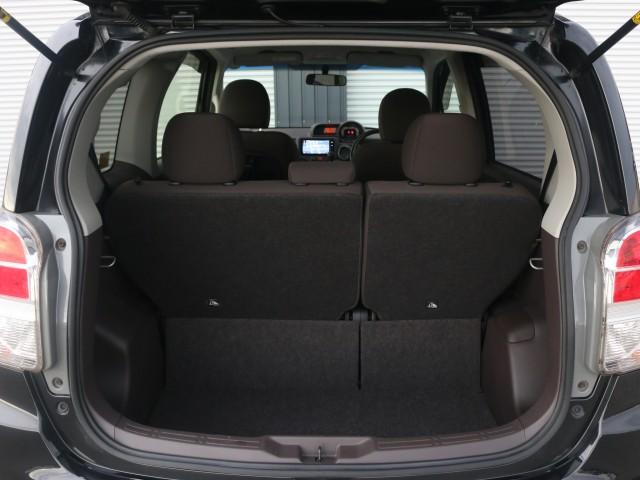 Toyota SPADE 2012-10 8650836-18