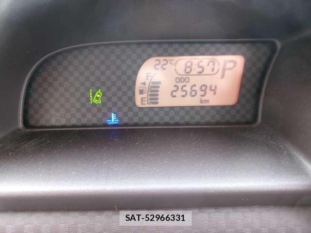 Toyota SPADE 2017-06 8653929-14