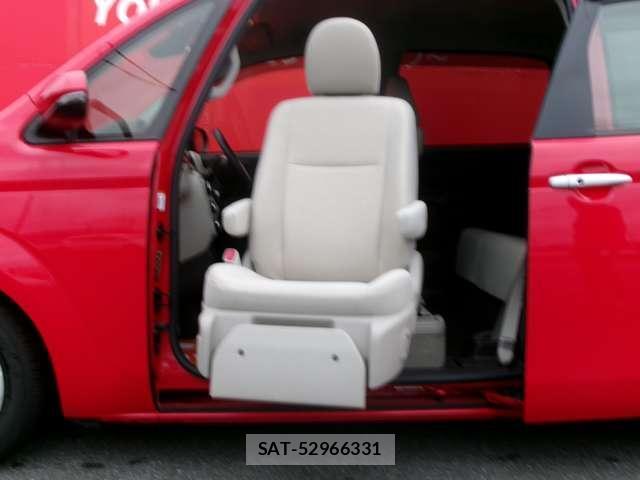 Toyota SPADE 2017-06 8653929-8