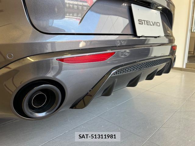 ALFA ROMEO STELVIO 2023-06 8648740-17
