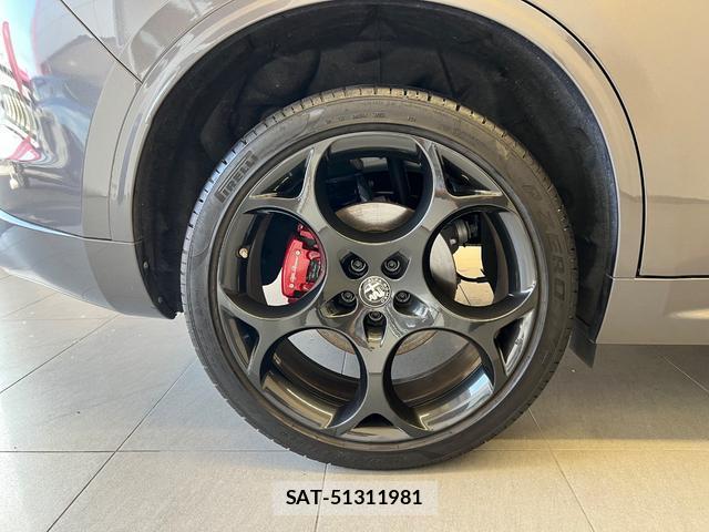 ALFA ROMEO STELVIO 2023-06 8648740-8