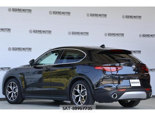ALFA ROMEO STELVIO 2019-09 8648816-3