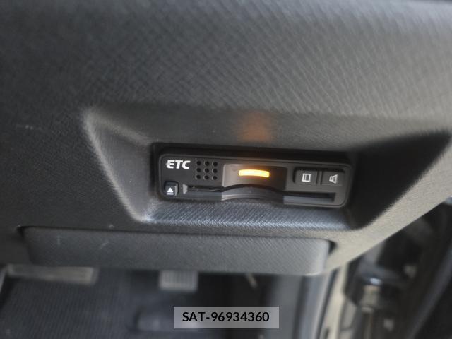 Honda e 2012-06 8646661-10