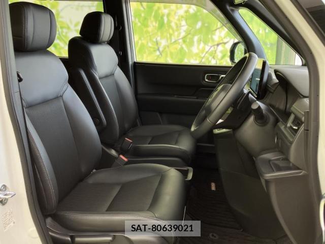 Honda e 2025-01 8647350-3