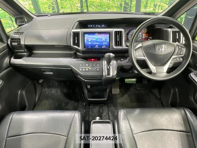 Honda e 2013-04 8647823-1