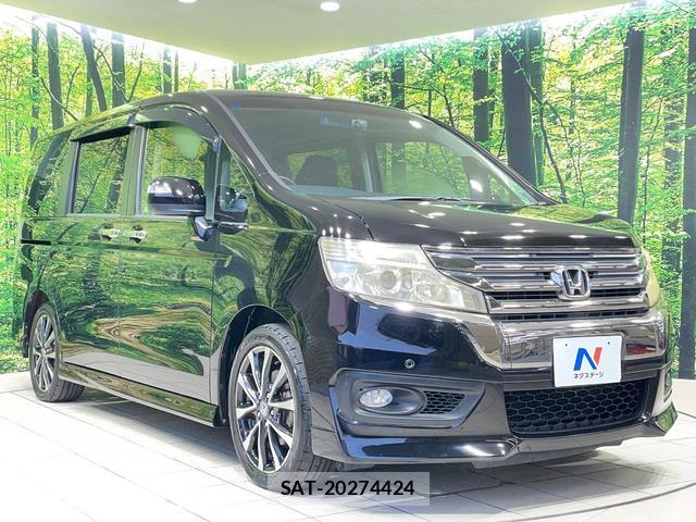 Honda e 2013-04 8647823-15