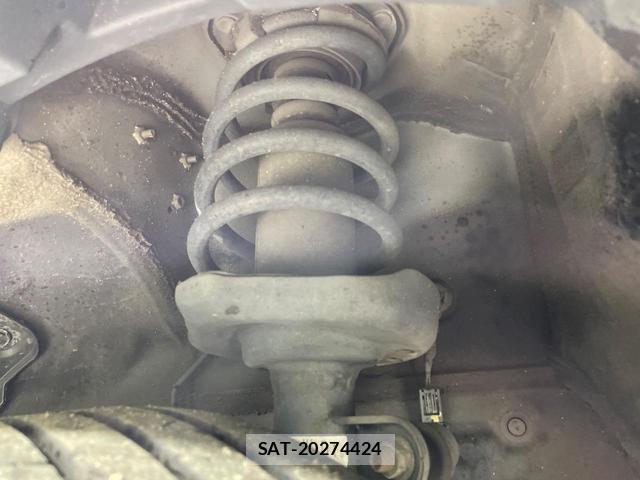 Honda e 2013-04 8647823-19