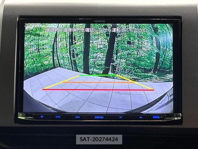 Honda e 2013-04 8647823-3