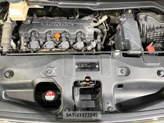 Honda e 2012-05 8648217-18