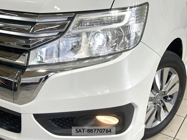 Honda e 2013-09 8649529-12