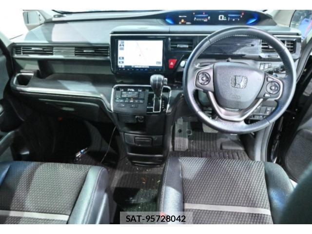 Honda e 2015-09 8650269-2