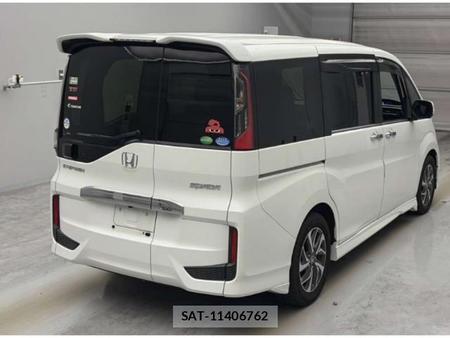 Honda e 2016-03 8650279-1