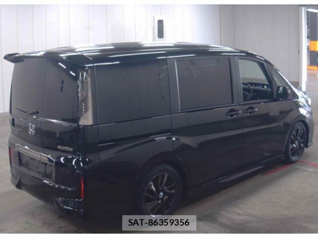 Honda e 2019-08 8650288-1