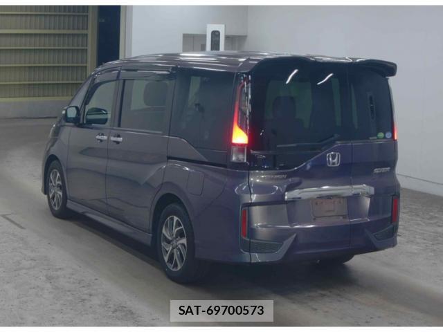 Honda e 2016-01 8650518-1