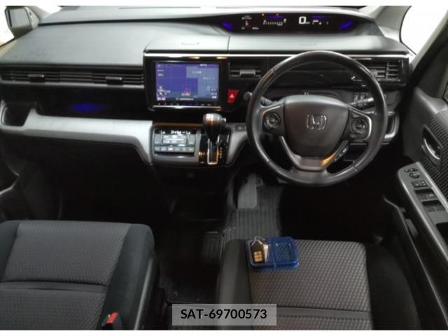 Honda e 2016-01 8650518-2