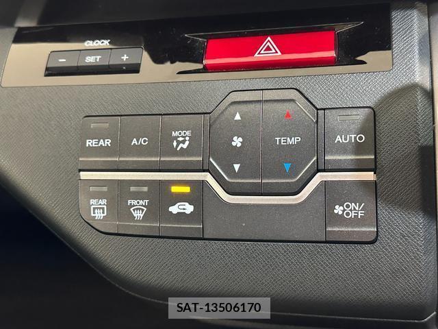 Honda e 2013-07 8653918-6