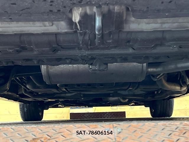 Honda e 2024 8647301-19