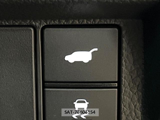 Honda e 2024 8647301-6
