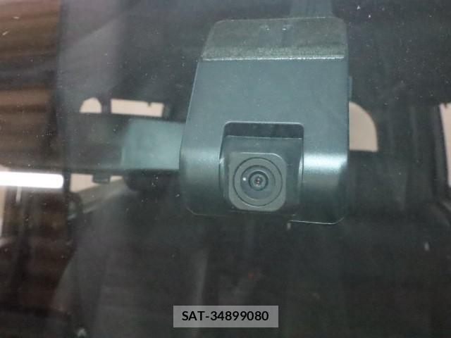 Honda e 2023-09 8647736-16