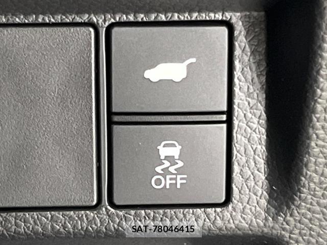 Honda e 2026-08 8647938-5