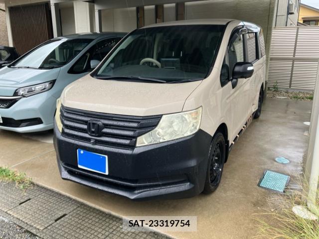 Honda e 2013-03 8648538-1