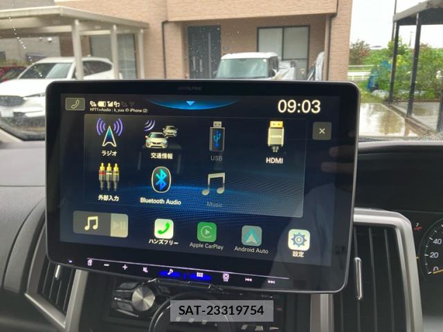 Honda e 2013-03 8648538-15