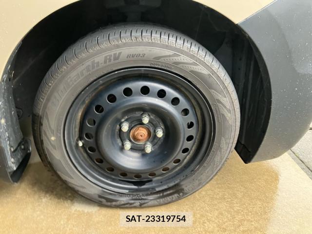 Honda e 2013-03 8648538-3