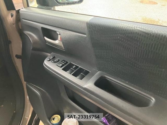Honda e 2013-03 8648538-5