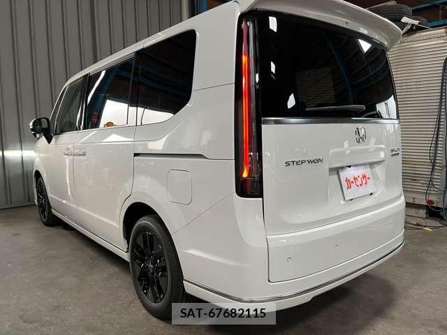Honda e 2026-08 8648562-8
