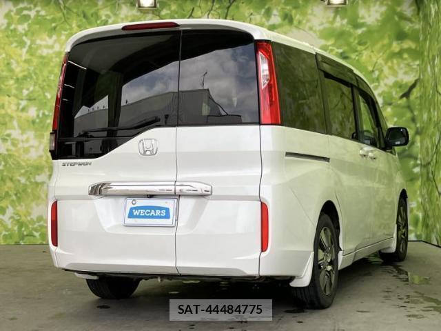 Honda e 2016-02 8648615-2