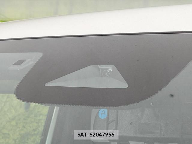 Honda e 2025-03 8648776-4