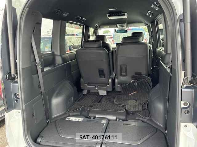 Honda e 2023-03 8648967-7