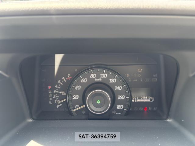 Honda e 2014-05 8649752-19