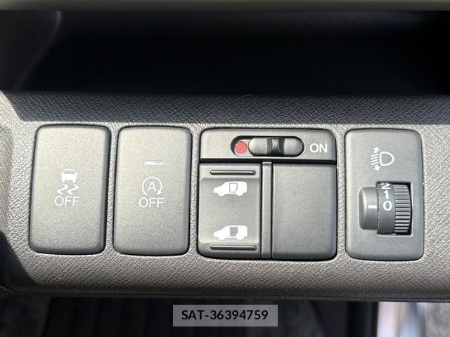 Honda e 2014-05 8649752-6