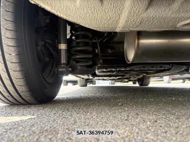 Honda e 2014-05 8649752-8