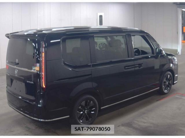 Honda e 2023-10 8650286-1