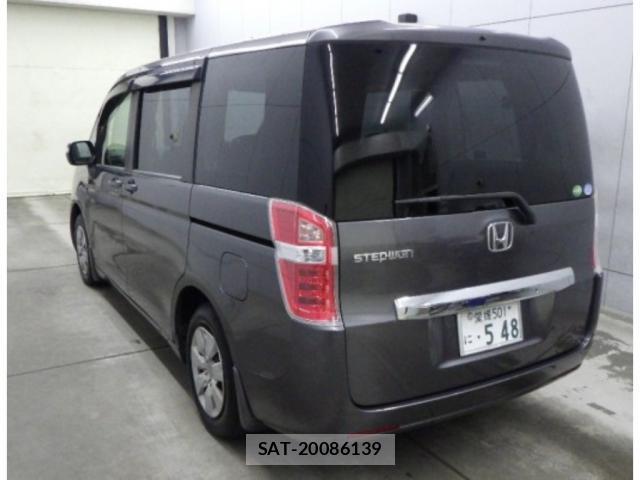 Honda e 2014-07 8650318-1