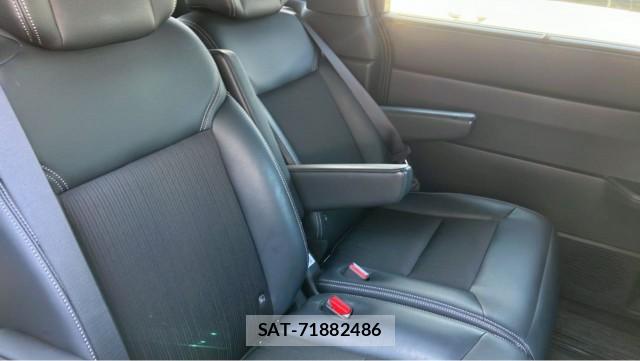 Honda e 2023-12 8651289-6