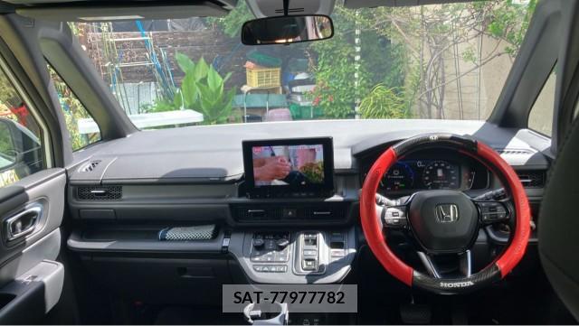 Honda e 2023-09 8651373-2