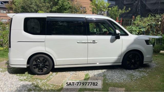 Honda e 2023-09 8651373-3